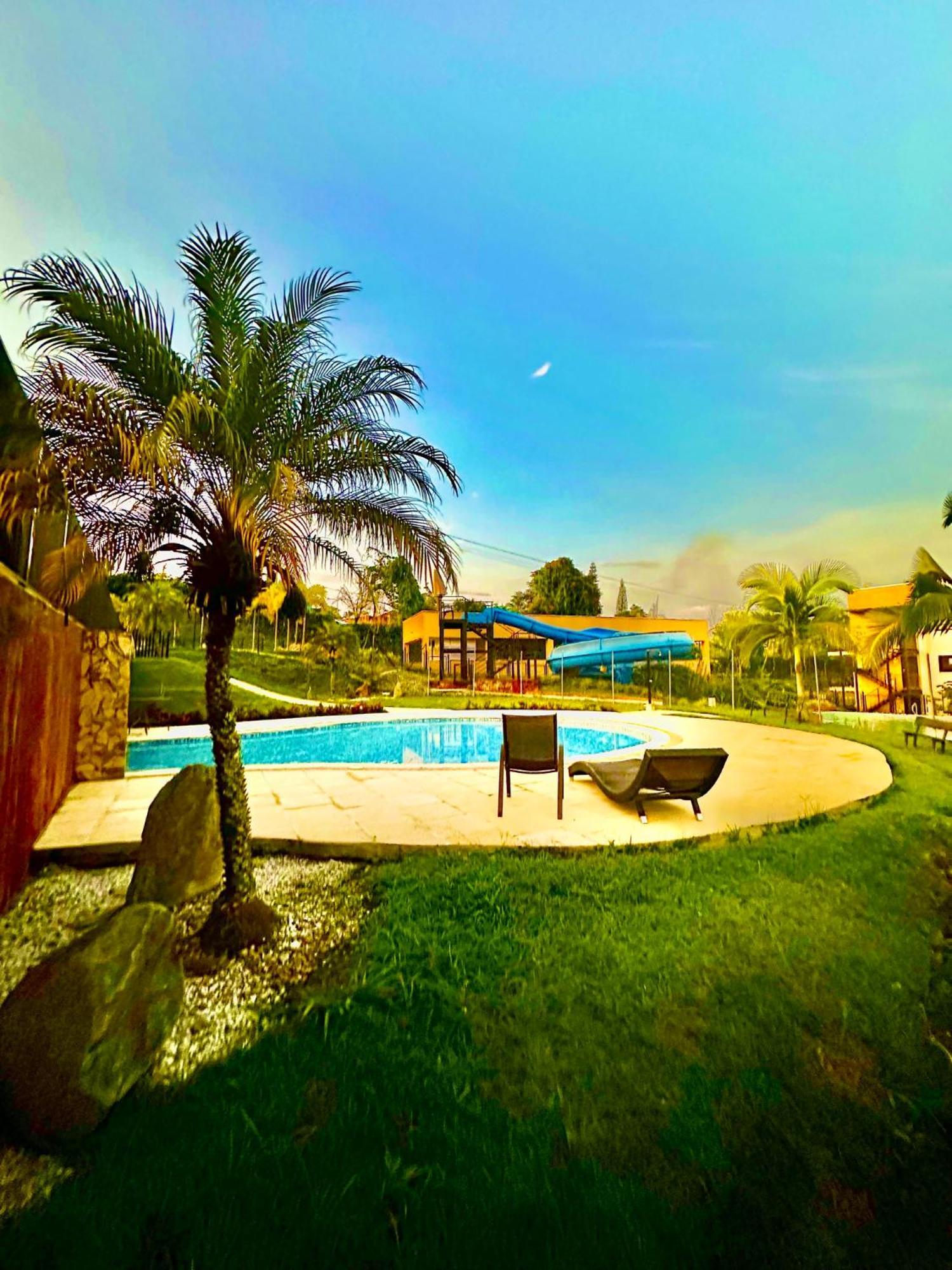 Apartamento Privado Vacacional A 5M Del Aeropuerto, 20 Minutos Del Parque Del Cafe Y Centro De Armenia Con 4 Piscinas, 3 Jacuzzi, Sauna By Molca Xperiences 3H المظهر الخارجي الصورة